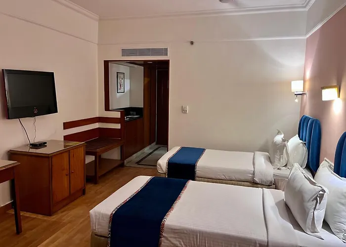 Katriya Hotel And Tower
