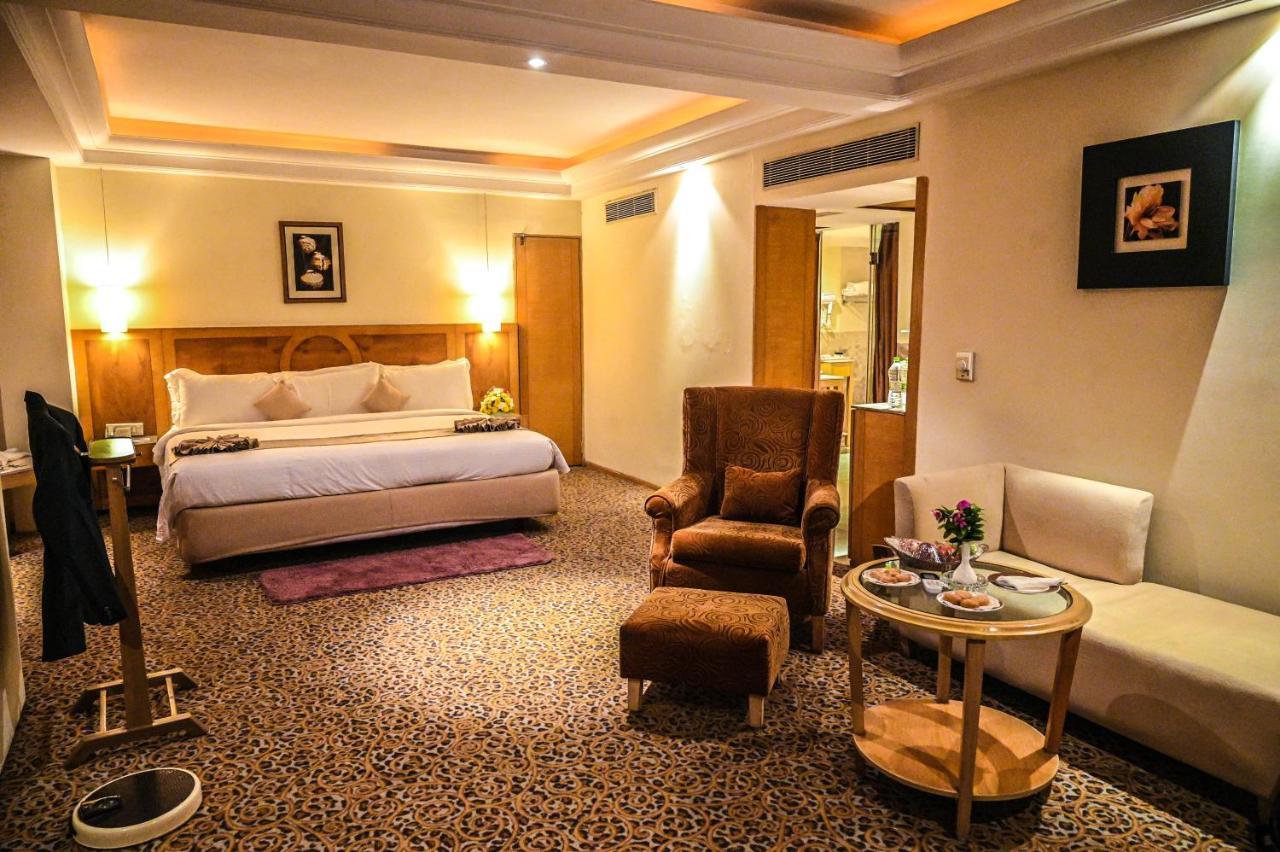 Hotel Katriya And Tower Hyderabad