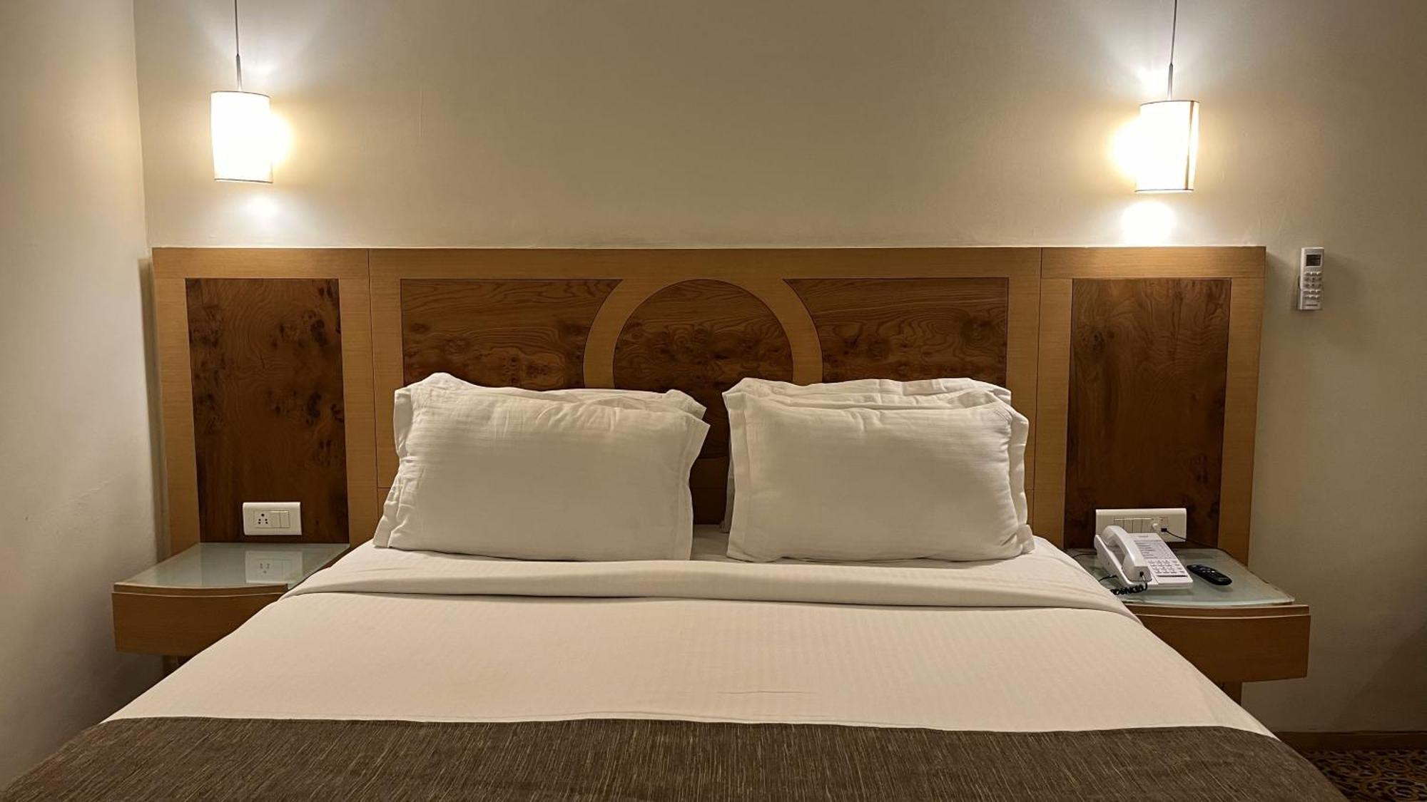 Hotel Katriya And Tower Hyderabad